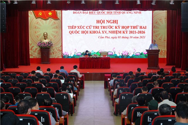 Đại biểu Quốc hội tiếp xúc cử tri thành phố E2BET là nhà cái trực tuyến uy tín