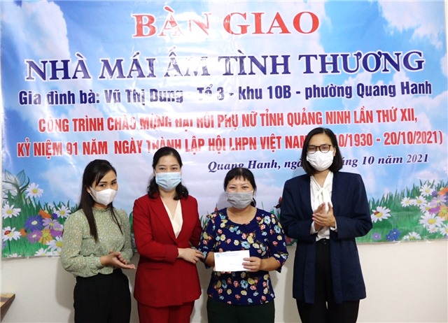 Hội LHPN phường Quang Hanh bàn giao nhà mái ấm tình thương