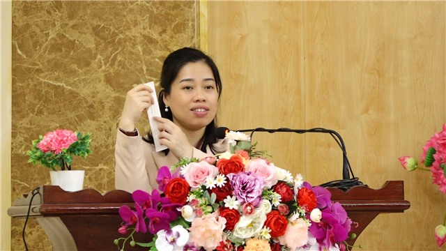 Hội phụ nữ phường Cẩm Tây tuyên truyền Chỉ thị 18-CT/TU của Tỉnh ủy