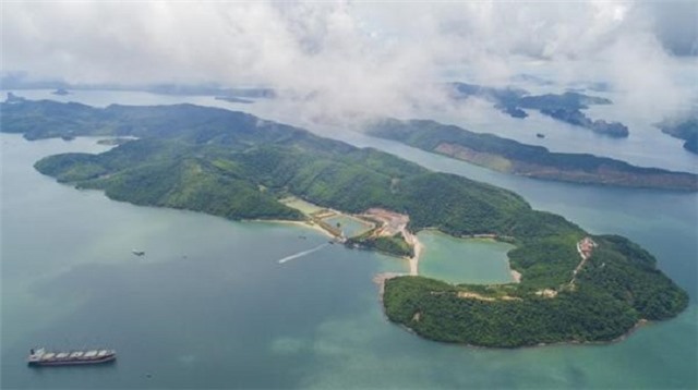 Đảo Thẻ Vàng