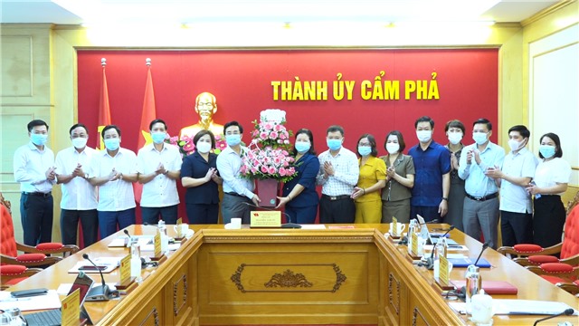 Lãnh đạo thành phố chúc mừng kỷ niệm 91 năm Ngày truyền thống ngành Tuyên giáo