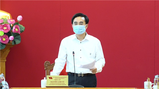 Bí thư Thành uỷ chủ trì hội nghị giao ban với Bí thư Đảng uỷ các phường, xã