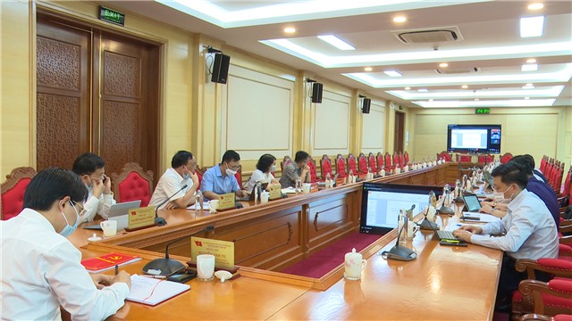 Thường trực Thành ủy Cẩm phả tọa đàm (trực tuyến) với Viện vật lý địa cầu, Viện Hàn lâm khoa học và công nghệ Việt Nam