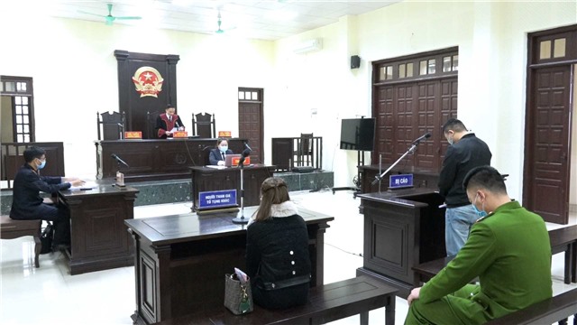 09 tháng tù cho đối tượng tàng trữ hàng cấm