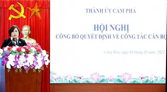 Công bố quyết định của BTV Thành uỷ tại xã Cộng Hoà