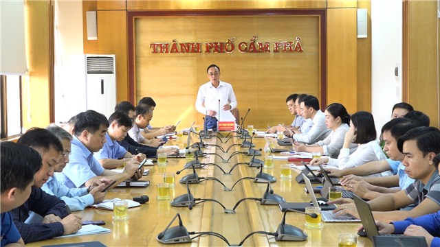 Đánh giá kết quả triển khai Chuyển đổi số toàn diện trên địa bàn thành phố
