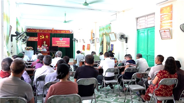 Bí thư Thành ủy dự sinh hoạt Chi bộ khu phố 5, phường Cẩm Thành