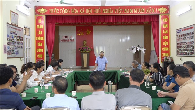 Sinh hoạt định kỳ Chi bộ khu phố 8 phường Cẩm Thành