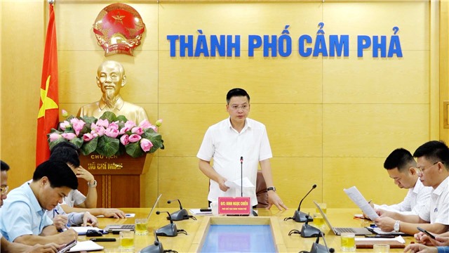 UBND thành phố họp kiểm điểm tiến độ di dời các cơ sở tiểu thủ công nghiệp