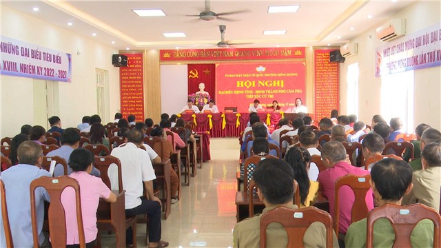 Đại biểu HĐND tỉnh- HĐND thành phố tiếp xúc cử tri tại phường Mông Dương