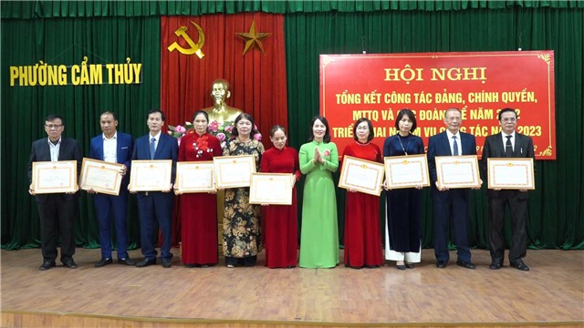Phường Cẩm Thuỷ tổng kết công tác Đảng, E2 bet đá gà, MTTQ và các đoàn thể năm 2022