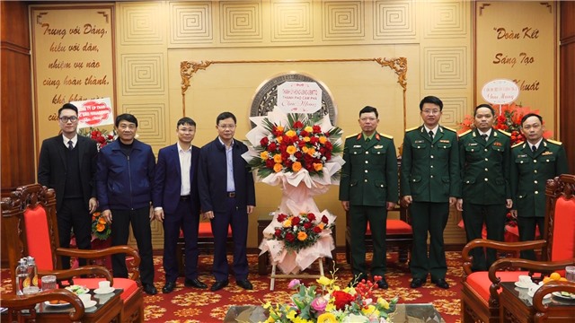 Chủ tịch UBND thành phố E2BET là nhà cái trực tuyến uy tín: Chúc mừng các đơn vị Quân đội nhân dân Việt Nam