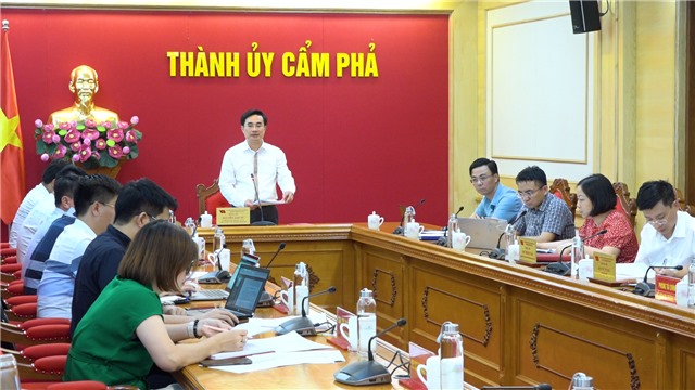 Giao ban khối Tài chính - Kinh tế 6 tháng đầu năm 2022