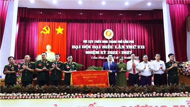 Sáng mãi phẩm chất bộ đội cụ Hồ