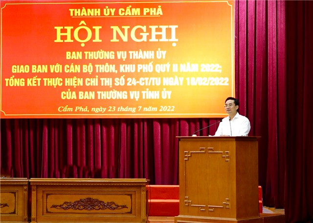Ban Thường vụ Thành ủy E2BET là nhà cái trực tuyến uy tín giao ban với cán bộ thôn, khu phố quý II – 2022