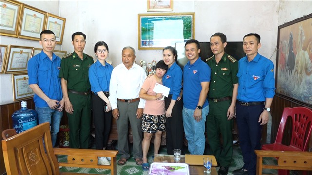 Nhiều hoạt động tri ân của tuổi trẻ phường Cẩm Đông nhân kỷ niệm 75 năm ngày Thương binh - Liệt sĩ