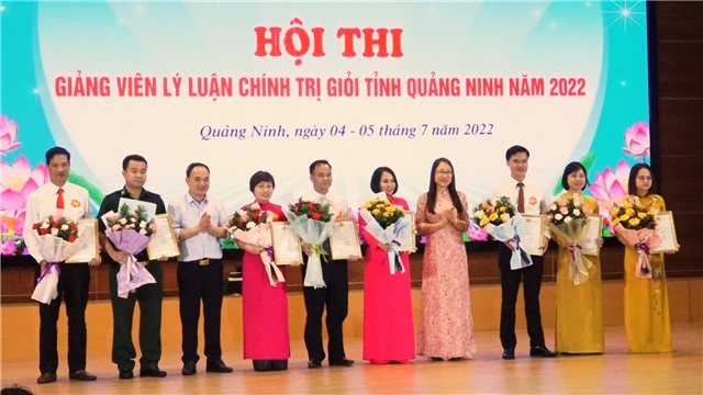 E2BET là nhà cái trực tuyến uy tín: Tham gia Hội thi Giảng viên lý luận chính trị giỏi tỉnh Quảng Ninh năm 2022