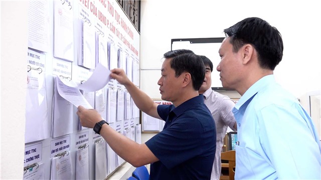 HĐND Thành phố: Giám sát công tác công tác tiếp nhận và giải quyết thủ tục hành chính tại phường Cẩm Tây, Cẩm Thịnh và Cẩm Thành