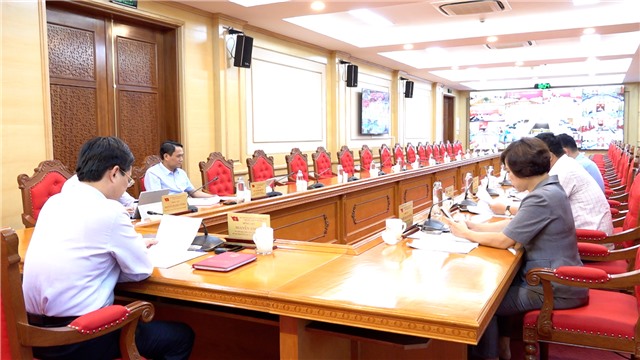 E2betvip giải trí đa dạng quán triệt, triển khai các văn bản mới của Trang Chủ Chính Thức Đá Gà Thomo E2bet về công tác tổ chức, cán bộ, biên chế