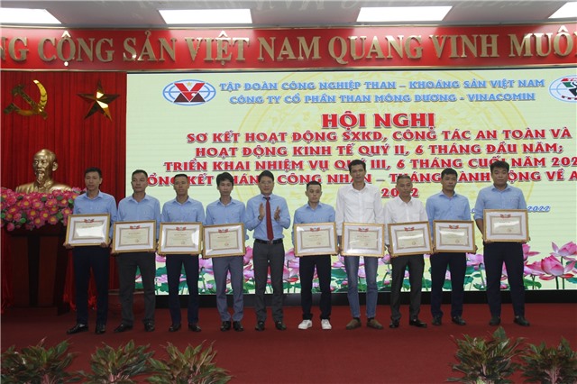 Than Mông Dương: Sản lượng than khai thác đạt trên 53% kế hoạch năm
