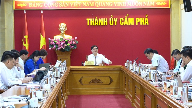 Ban Thường vụ Thành uỷ cho ý kiến về một số nội dung, công việc