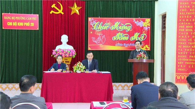 Bí thư Thành uỷ Nguyễn Anh Tú dự sinh hoạt Chi bộ khu phố 2B, phường Cẩm Phú