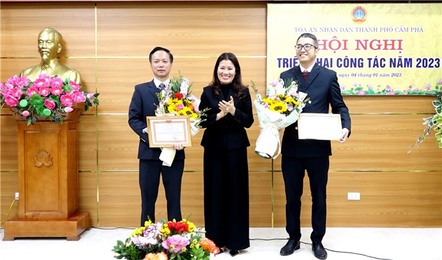 Toà án nhân dân Thành phố triển khai nhiệm vụ năm 2023