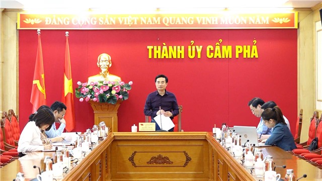 Thường trực HĐND Thành phố họp phiên thường kỳ tháng 11-2023