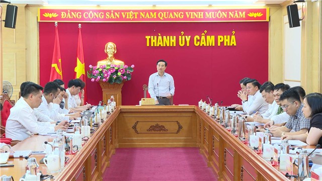 Ban Thường vụ Thành uỷ cho ý kiến về tiến độ thực hiện công tác GPMB các dự án trọng điểm