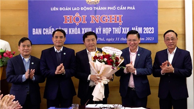 Ban Chấp hành LĐLĐ Thành phố hội nghị bầu cử chức danh Chủ tịch