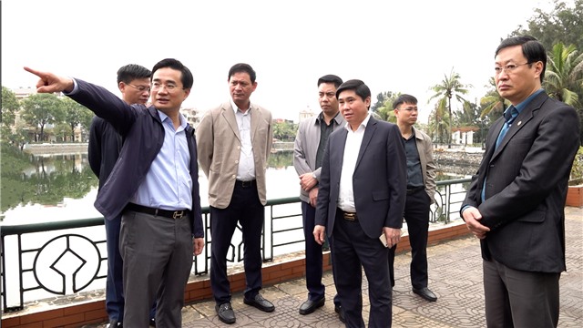 Ban Thường vụ Thành ủy làm việc với Nhà cái E2bet.com Đá gà trực tiếp Thomo #1 phường Cẩm Trung