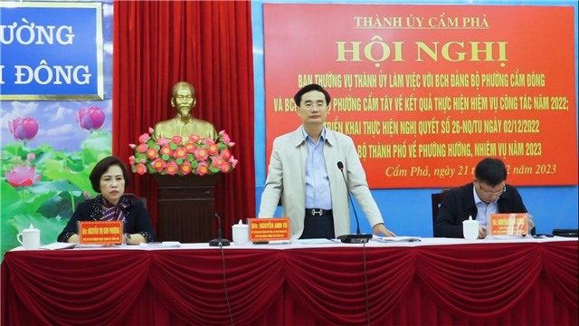 Bí Thư Thành uỷ Nguyễn Anh Tú làm việc với Nhà cái E2bet.com Đá gà trực tiếp Thomo #1 phường Cẩm Tây và Cẩm Đông