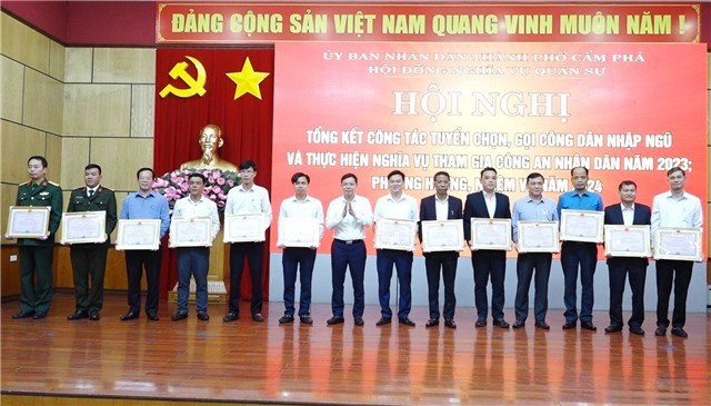 Tổng kết công tác tuyển chọn, gọi công dân nhập ngũ và thực hiện nghĩa vụ Công an nhân dân năm 2023
