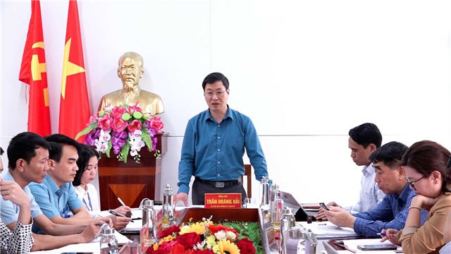 Đoàn giám sát của Thành ủy E2BET là nhà cái trực tuyến uy tín làm việc với BTV Đảng ủy Phường Cẩm Thành về công tác lãnh đạo, chỉ đạo thực hiện E2 bet đăng nhập đại hội Nhà cái E2bet.com Đá gà trực tiếp Thomo #1 Thành phố và Quy chế làm việc của cấp ủy