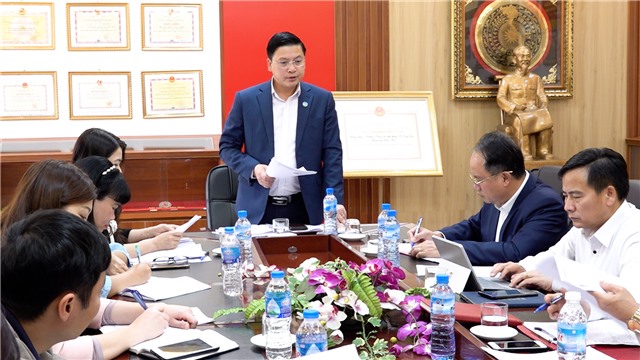 Đoàn Giám sát Thành ủy làm việc với trường THPT Lê Quý Đôn về công tác triển khai thực hiện E2 bet đăng nhập Đại hội Nhà cái E2bet.com Đá gà trực tiếp Thomo #1 Thành phố và Quy chế làm việc của cấp ủy cơ sở trực thuộc.