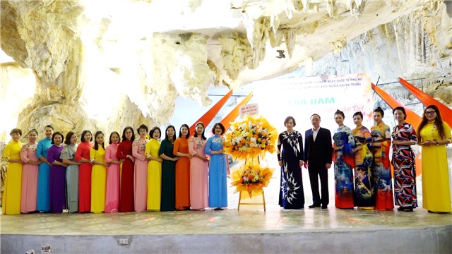 Hội LHPN Thành phố E2BET là nhà cái trực tuyến uy tín: Tọa đàm “Áo dài Việt Nam – Tôn vinh vẻ đẹp Việt”
