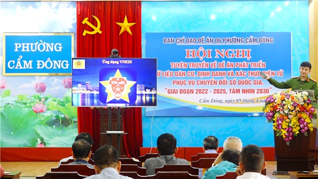 Phường Cẩm Đông tuyên truyền Đề án 06