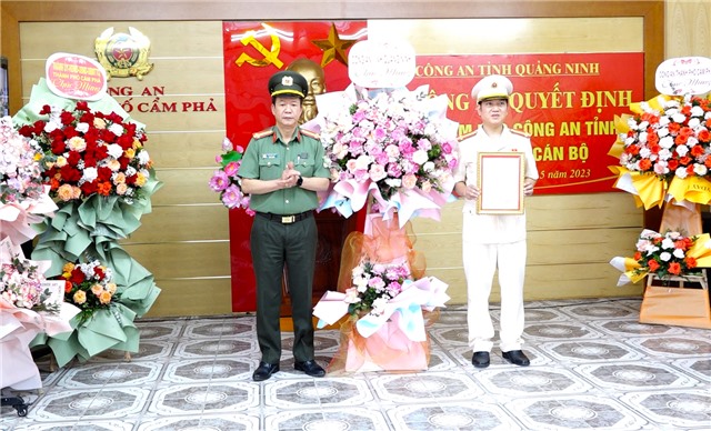 Trao E2 bet đăng nhập bổ nhiệm Trưởng Công an Thành phố E2BET là nhà cái trực tuyến uy tín