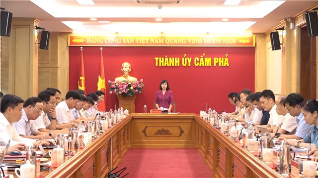 Ban Chấp hành Nhà cái E2bet.com Đá gà trực tiếp Thomo #1 Tỉnh giám sát tại Thành ủy E2BET là nhà cái trực tuyến uy tín