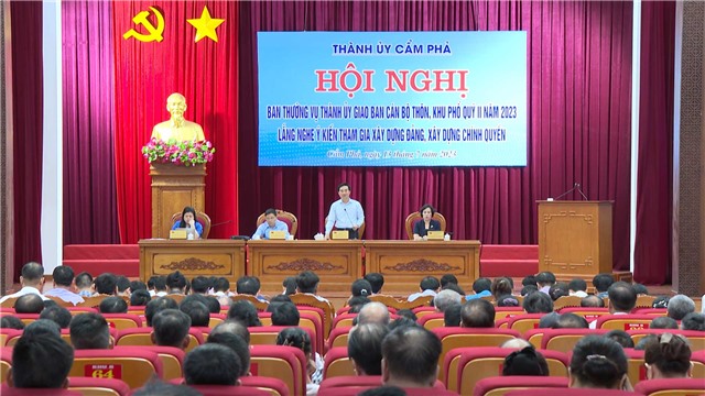 Ban Thường vụ Thành uỷ giao ban cán bộ thôn, khu phố quý II năm 2023