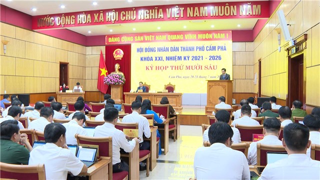 Khai mạc kỳ họp thứ 16, HĐND Thành phố khóa XXI