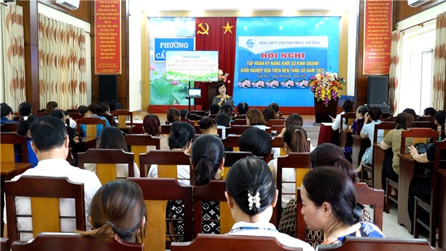 Hội LHPN Thành phố tập huấn kỹ năng khởi sự E2bet green hồ chí minh dựa trên nền tảng số