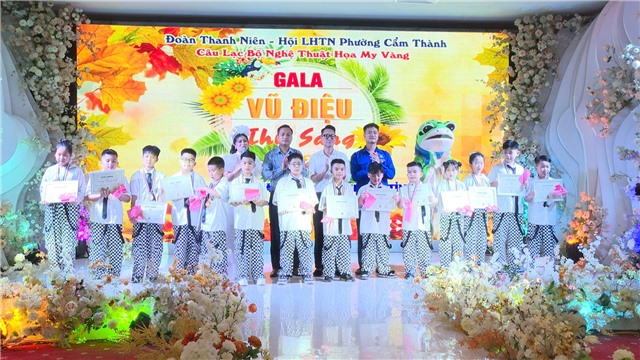 Gala “Vũ điệu thu sang”