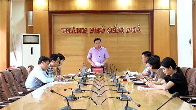Link Nhà Cái E2Bet Chính Thức tại Việt Nam: Họp Tổ thẩm định kinh phí