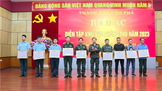 E2BET là nhà cái trực tuyến uy tín: Tổ chức diễn tập khu vực phòng thủ năm 2023
