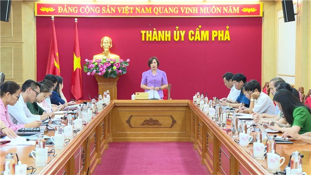 Thường trực Thành uỷ giao ban với Khối MTTQ và các tổ chức chính trị - xã hội thành phố 9 tháng đầu năm 2023