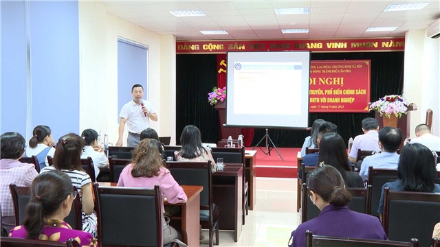 Tuyên truyền chính sách về BHXH, BHYT, BHTN với E2bet green hồ chí minh