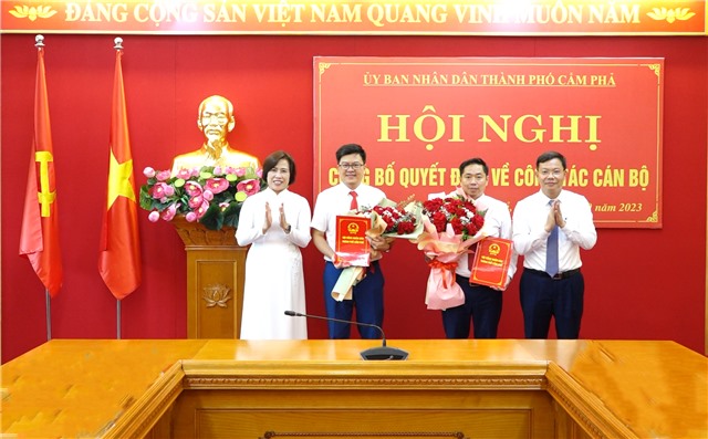 Công bố và trao E2 bet đăng nhập bổ nhiệm Chánh Văn phòng HĐND – UBND và Phó trưởng Phòng Quản lý đô thị Thành phố