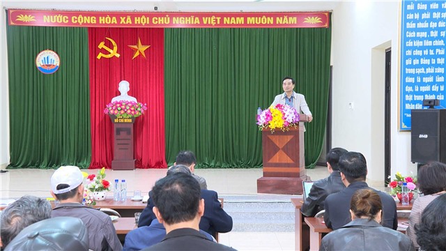 Đồng chí Bí thư Thành ủy dự sinh hoạt Chi bộ khu Cao Sơn 2, phường Cẩm Sơn