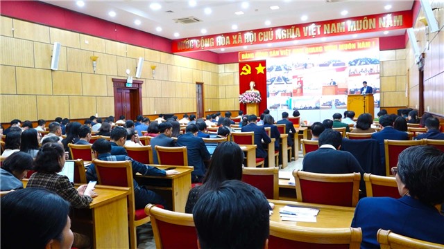 18 điểm cầu, gần 2000 cán bộ, đảng viên được học tập, quán triệt các Chỉ thị, E2 bet đăng nhập